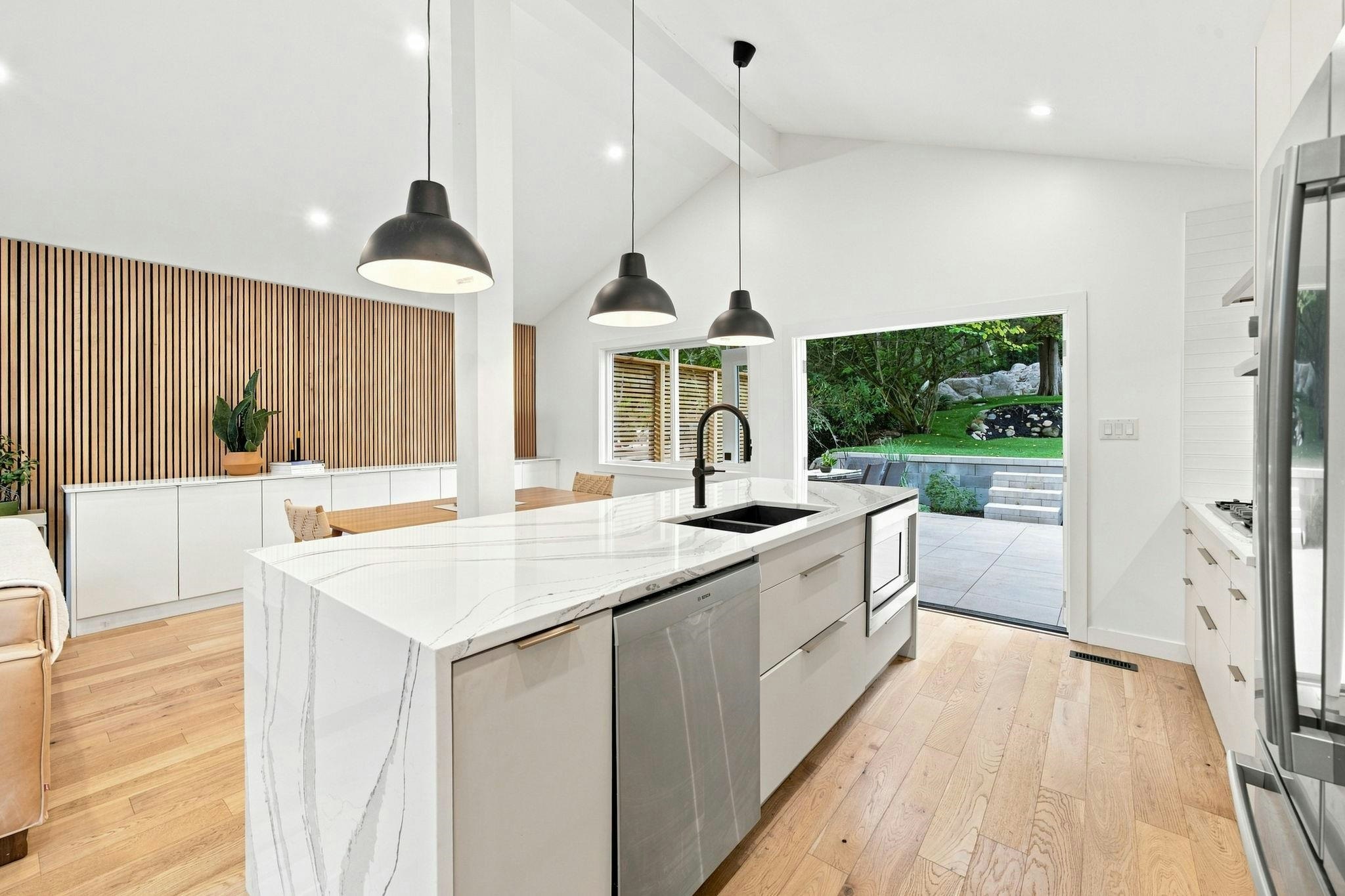 4646 Cove Cliff Road - 4