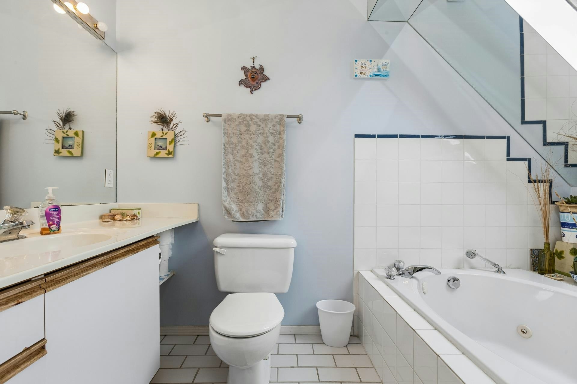 7-240 E Keith Road, North Vancouver, BC, V7L 1V5 - 27