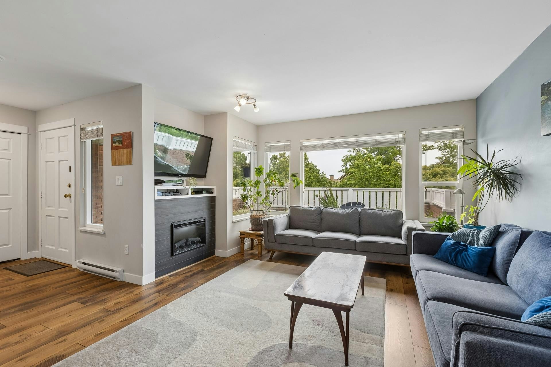7-240 E Keith Road, North Vancouver, BC, V7L 1V5 - 3