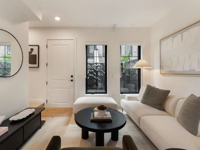 197 W King Edward Avenue - 3