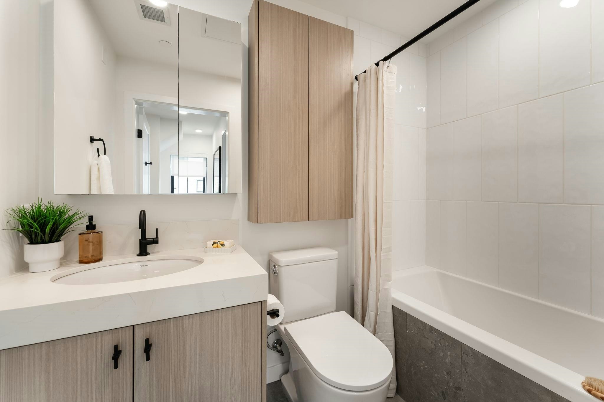197 W King Edward Avenue, Vancouver, BC, V5Y 4B4 - 30