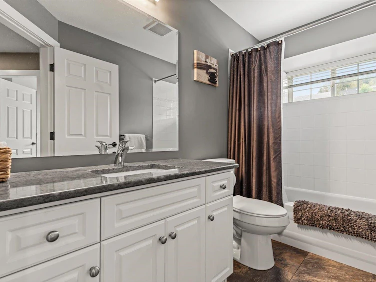35475 Strathcona Court, Abbotsford, BC, V3G 3A2 - 29