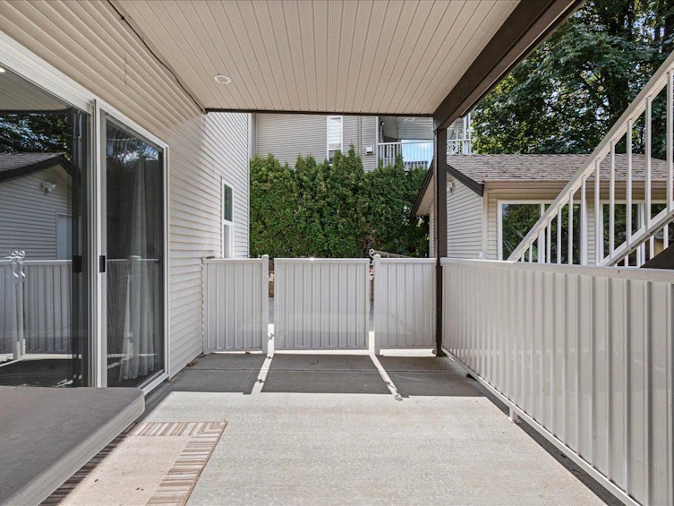35475 Strathcona Court, Abbotsford, BC, V3G 3A2 - 8