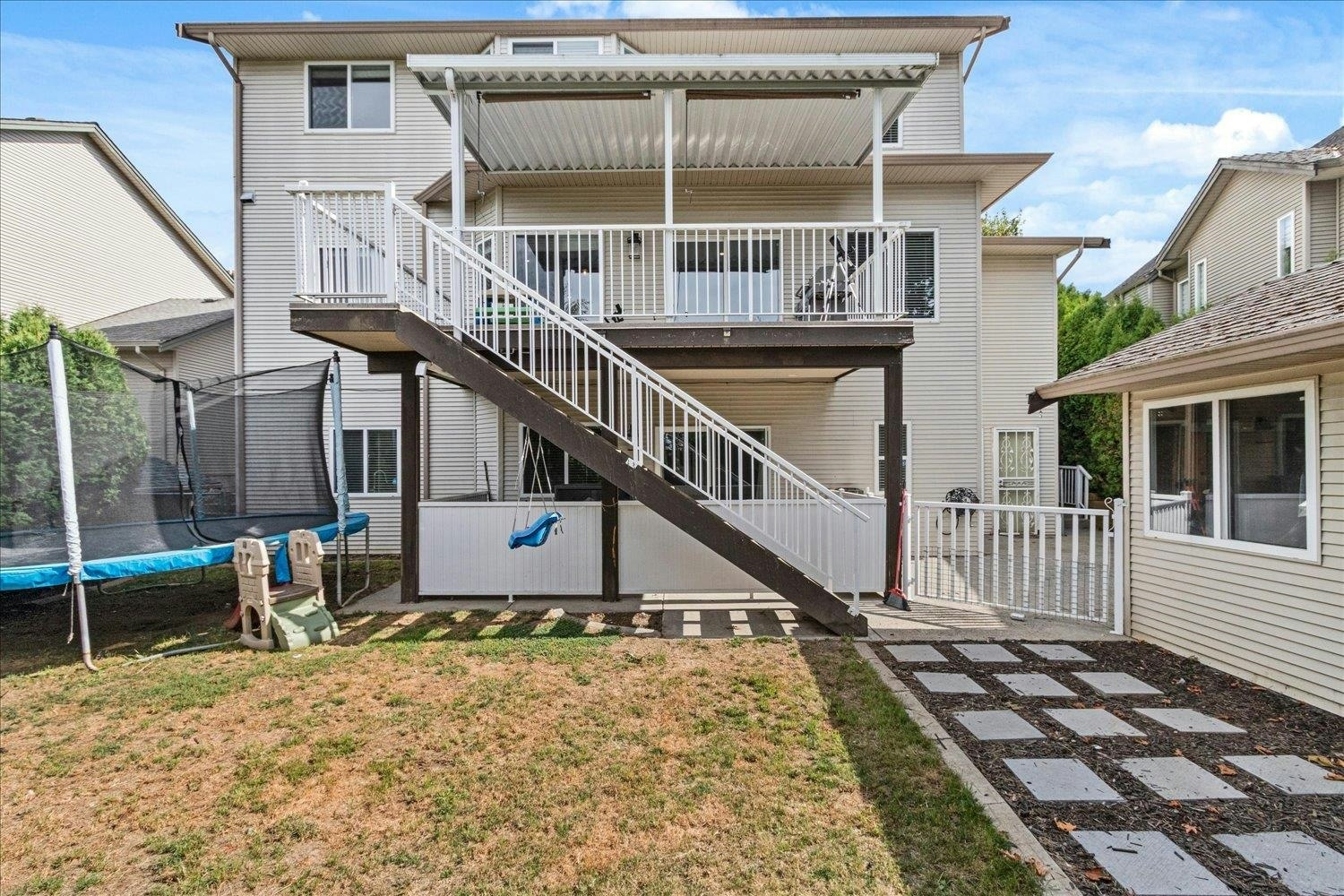 35475 Strathcona Court, Abbotsford, BC, V3G 3A2 - 36