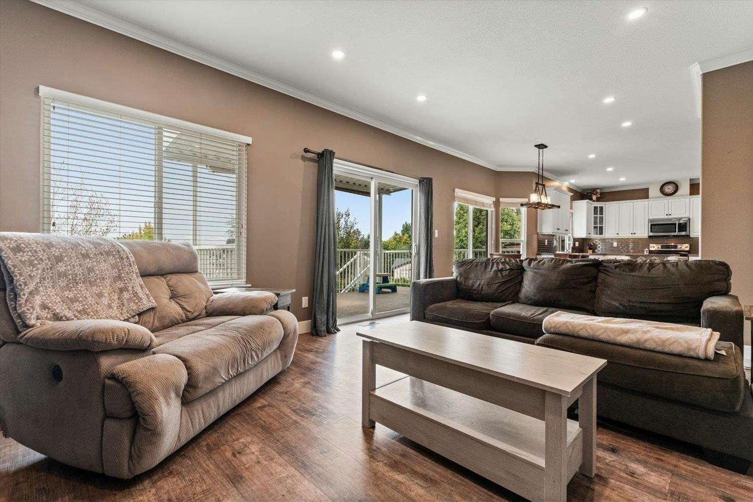 35475 Strathcona Court, Abbotsford, BC, V3G 3A2 - 12