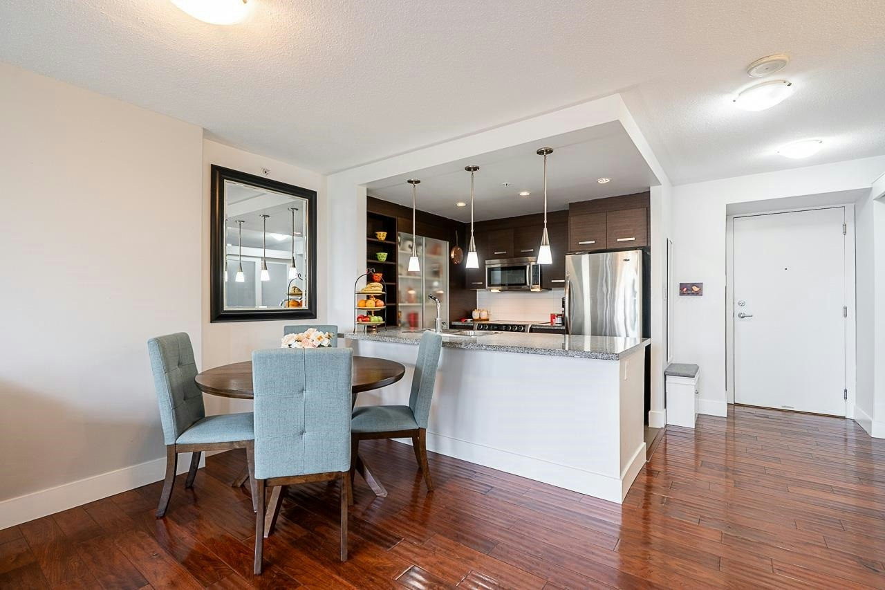 1203-2959 Glen Drive, Coquitlam, BC, V3B 0B8 - 8