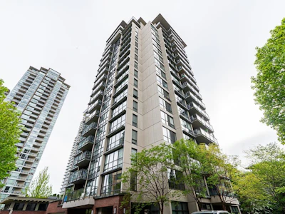 1203-2959 Glen Drive - 3