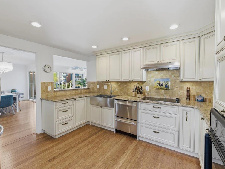 1523 Mariner Walk, Vancouver, BC, V6J 5A6 - 10