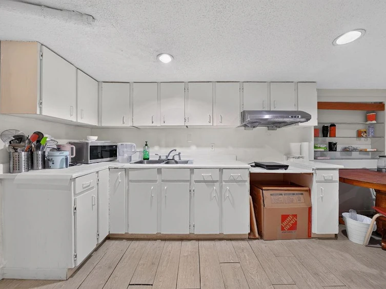 2984 W 39th Avenue, Vancouver, BC, V6N 2Z6 - 25