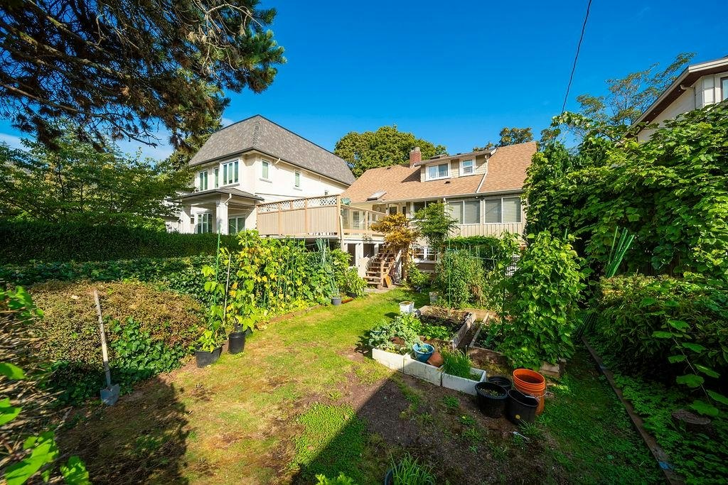 2984 W 39th Avenue, Vancouver, BC, V6N 2Z6 - 31