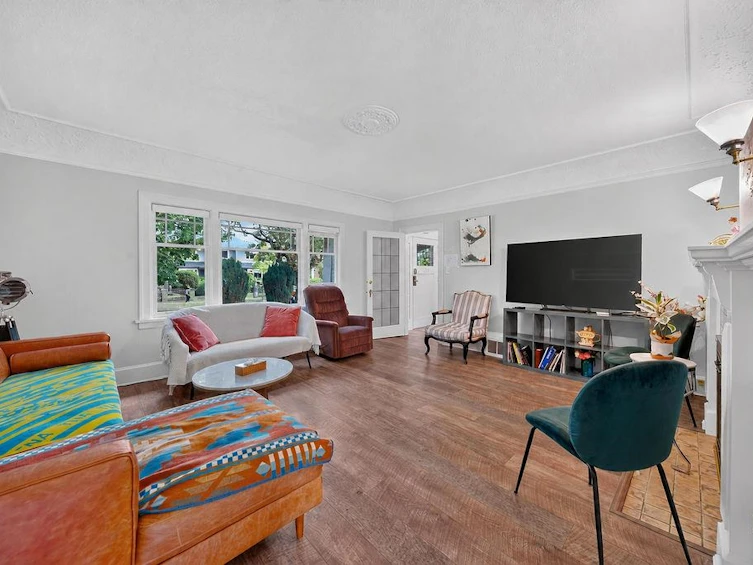 2984 W 39th Avenue, Vancouver, BC, V6N 2Z6 - 5