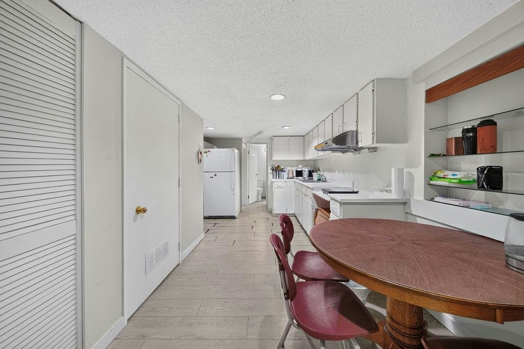 2984 W 39th Avenue, Vancouver, BC, V6N 2Z6 - 24