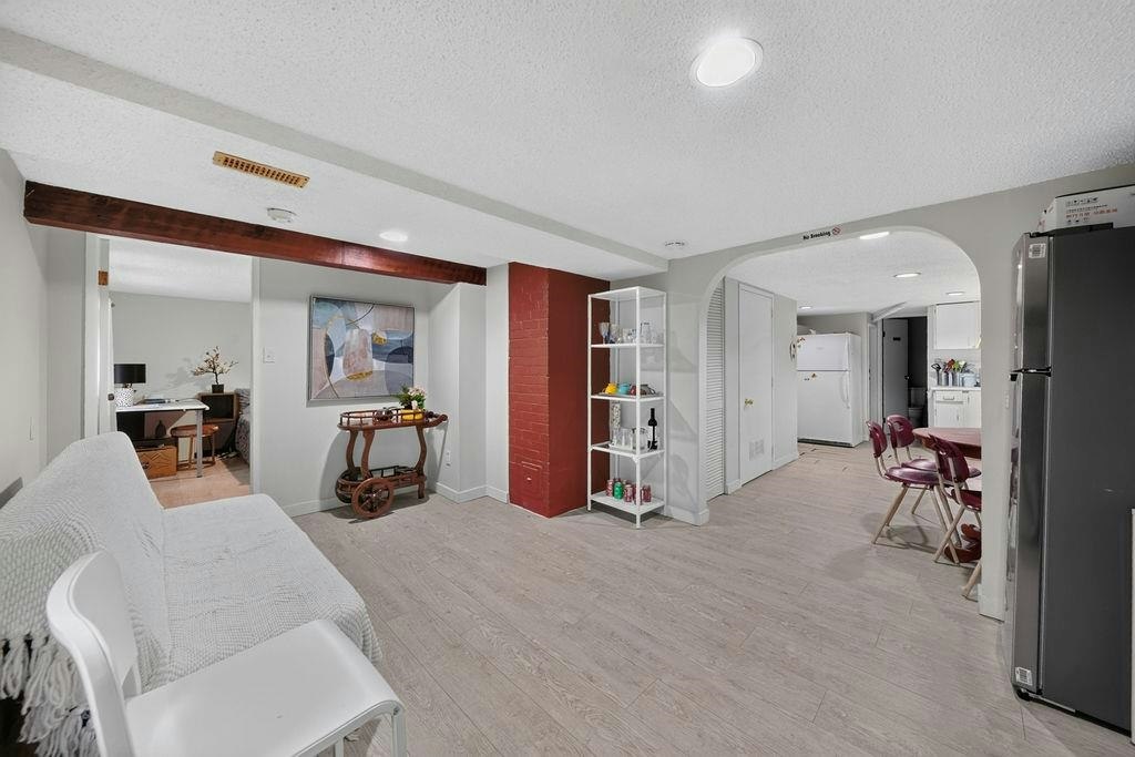 2984 W 39th Avenue, Vancouver, BC, V6N 2Z6 - 23