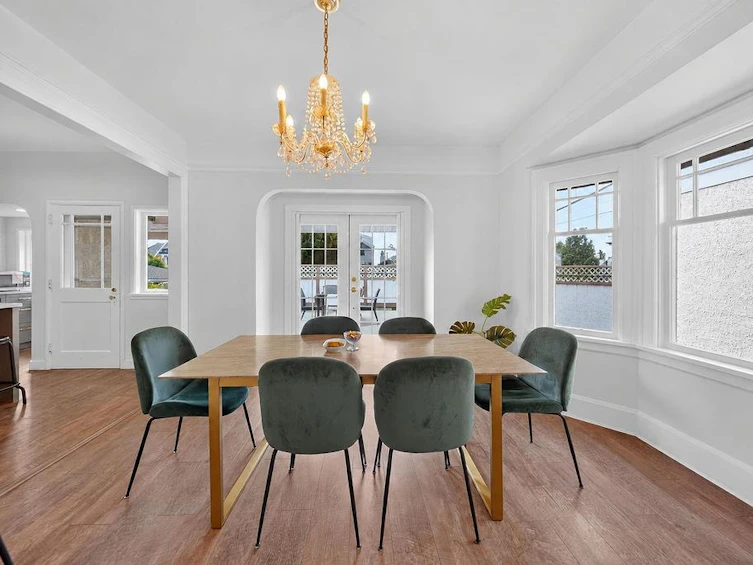 2984 W 39th Avenue, Vancouver, BC, V6N 2Z6 - 3