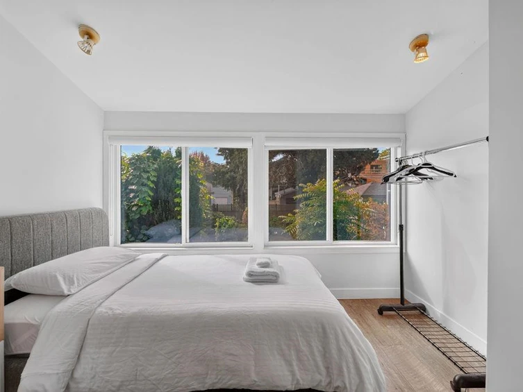 2984 W 39th Avenue, Vancouver, BC, V6N 2Z6 - 13