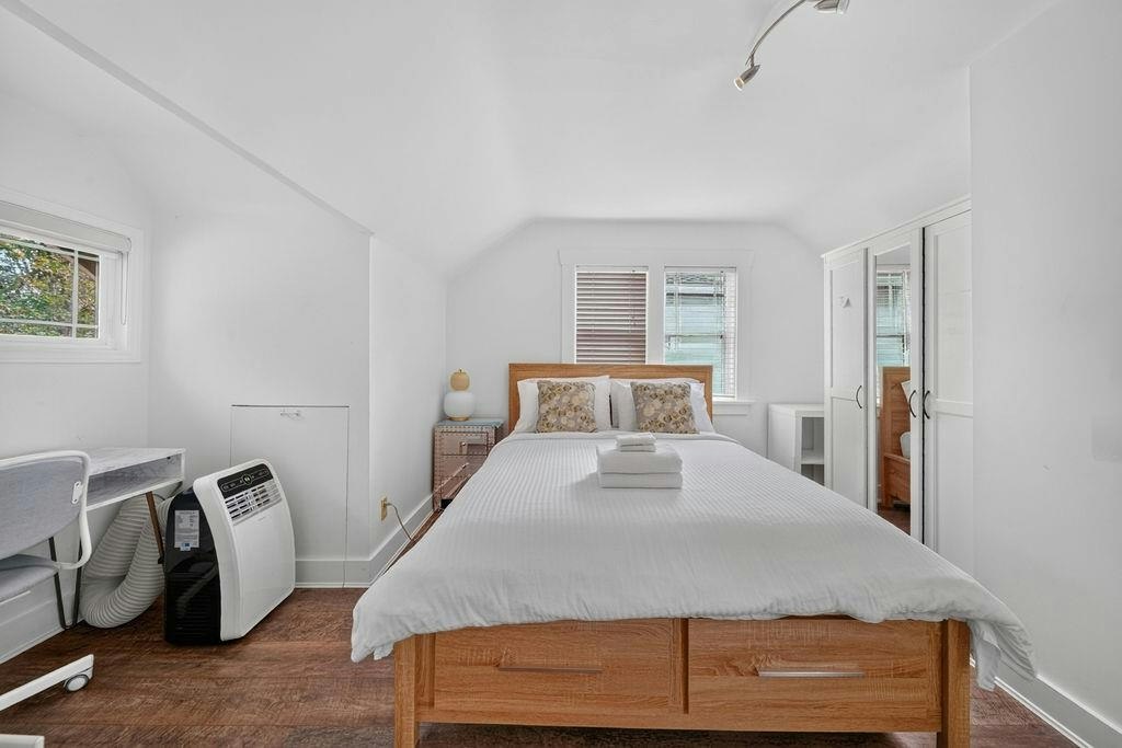 2984 W 39th Avenue, Vancouver, BC, V6N 2Z6 - 18