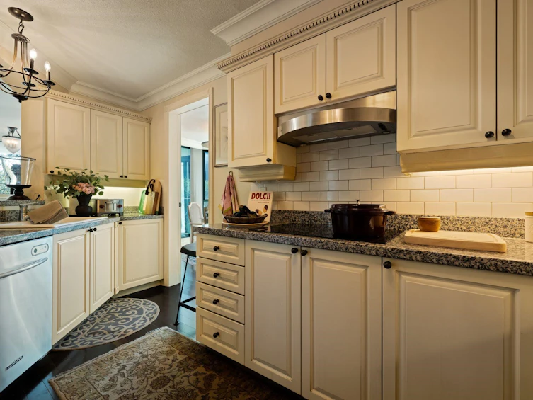 4B-328 Taylor Way, West Vancouver, BC, V7T 2Y4 - 11
