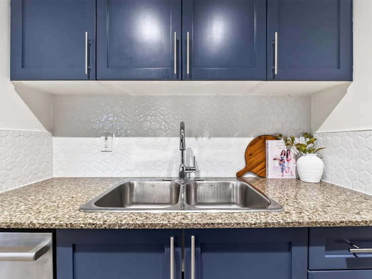 303-288 E 14th Avenue, Vancouver, BC, V5T 2M6 - 8