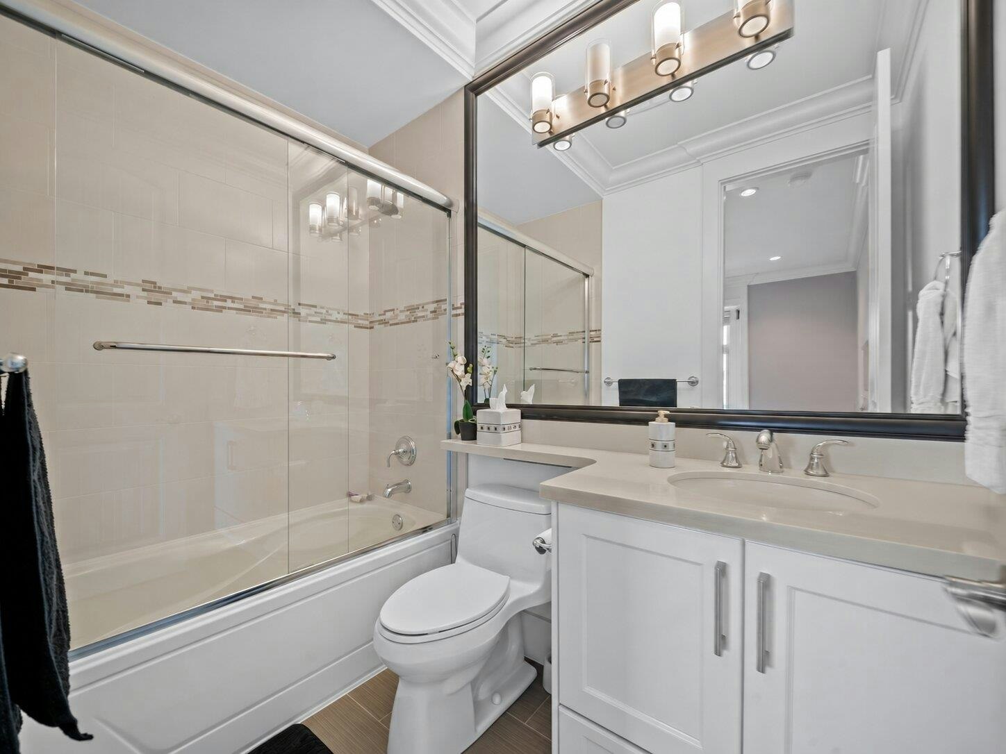 11300 Kingsgrove Avenue, Richmond, BC, V7A 3A9 - 17