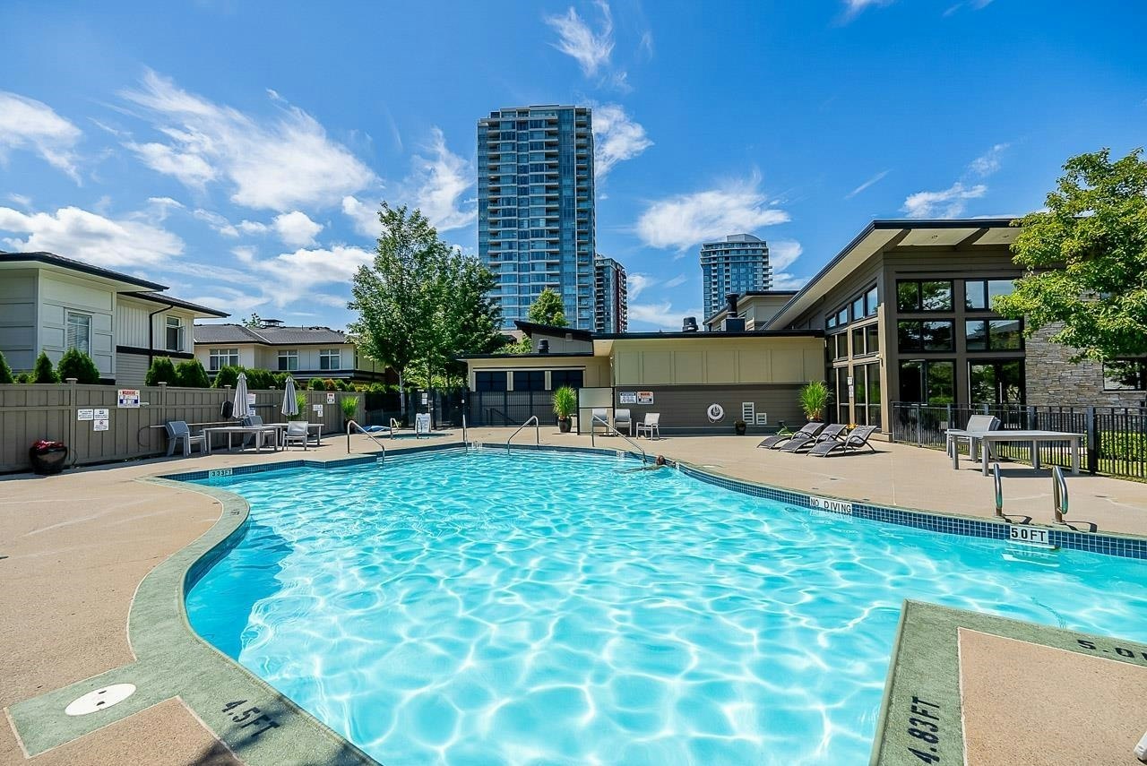 2207-3093 Windsor Gate, Coquitlam, BC, V3B 0N2 - 38