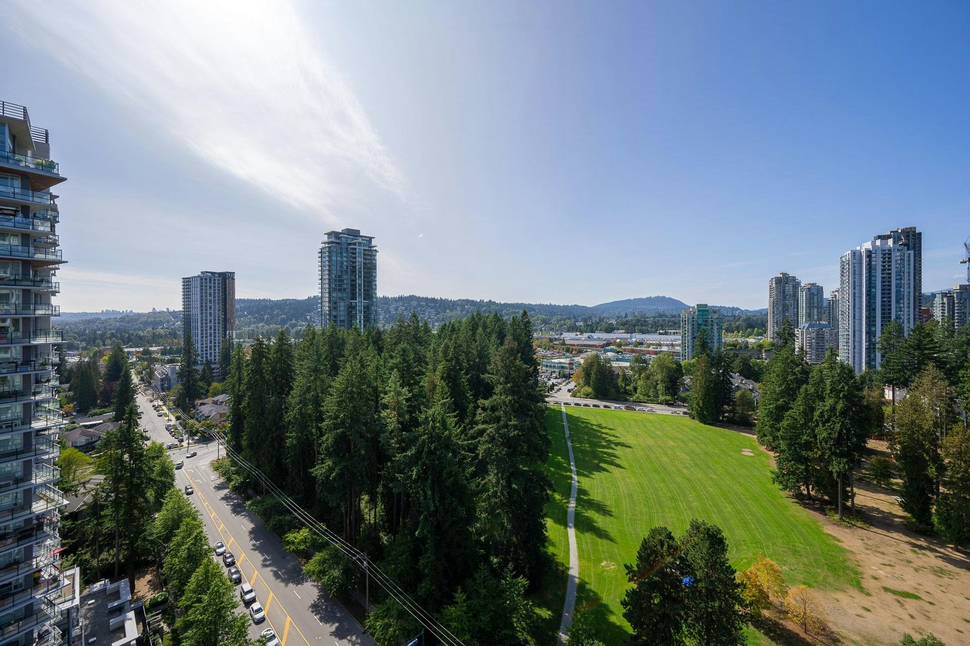 2207-3093 Windsor Gate, Coquitlam, BC, V3B 0N2 - 34