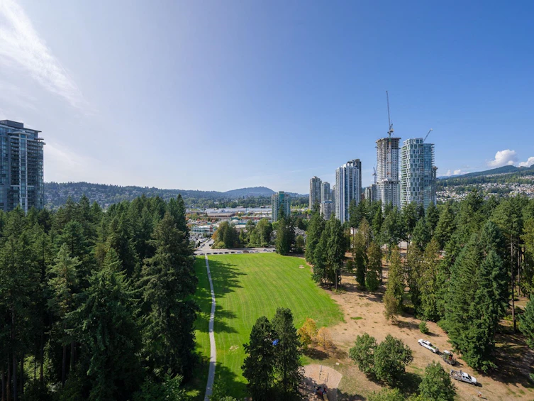 2207-3093 Windsor Gate, Coquitlam, BC, V3B 0N2 - 33