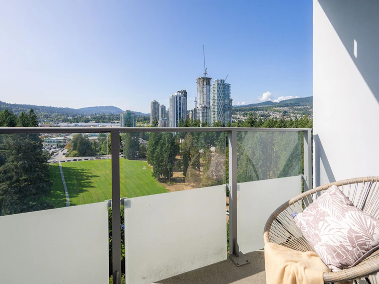 2207-3093 Windsor Gate, Coquitlam, BC, V3B 0N2 - 29