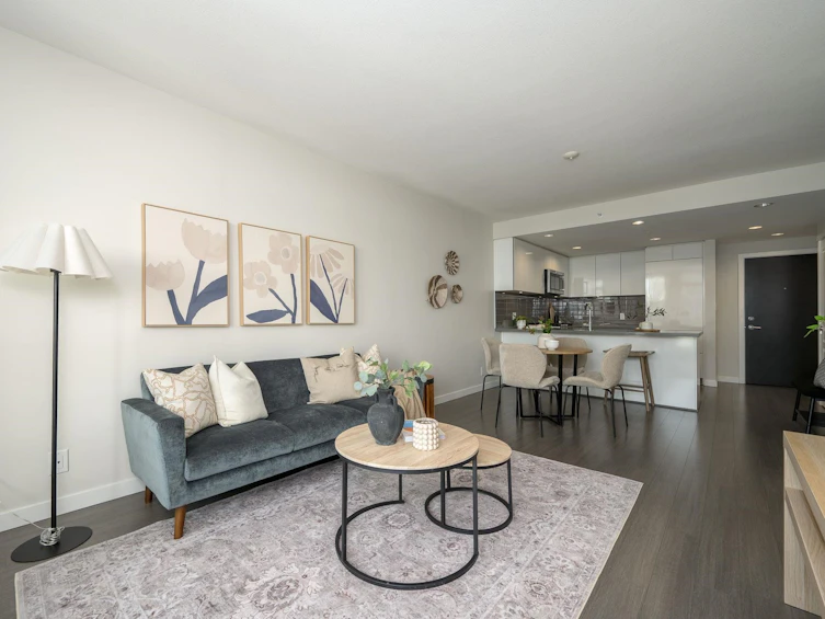 2207-3093 Windsor Gate, Coquitlam, BC, V3B 0N2 - 8