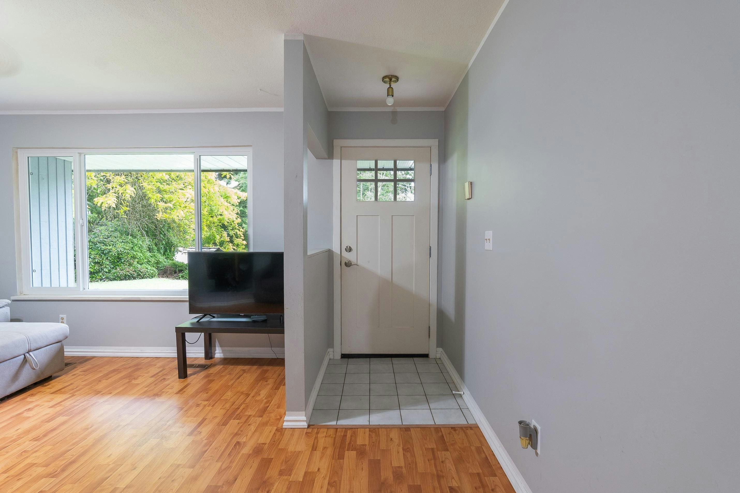 8061 Caribou Street, Mission, BC, V2V 5R1 - 11