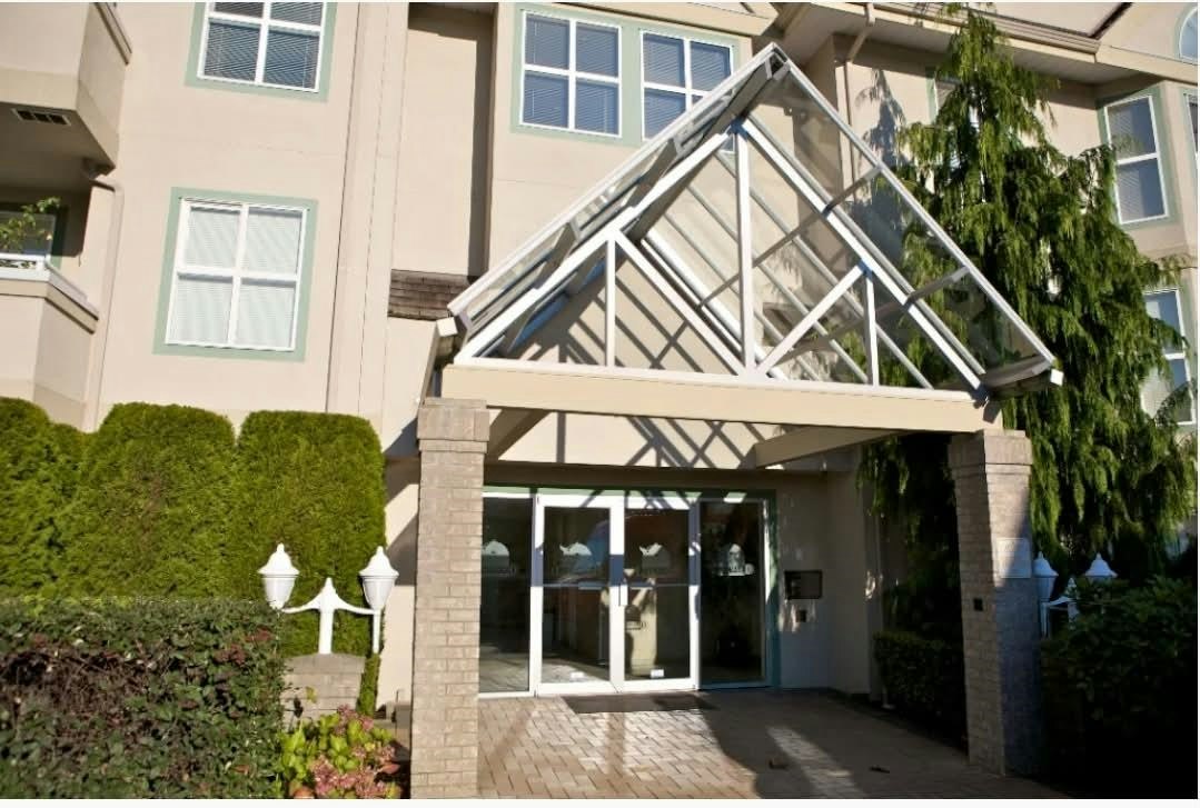 205-6557 121 Street, Surrey, BC, V3W 1E7
