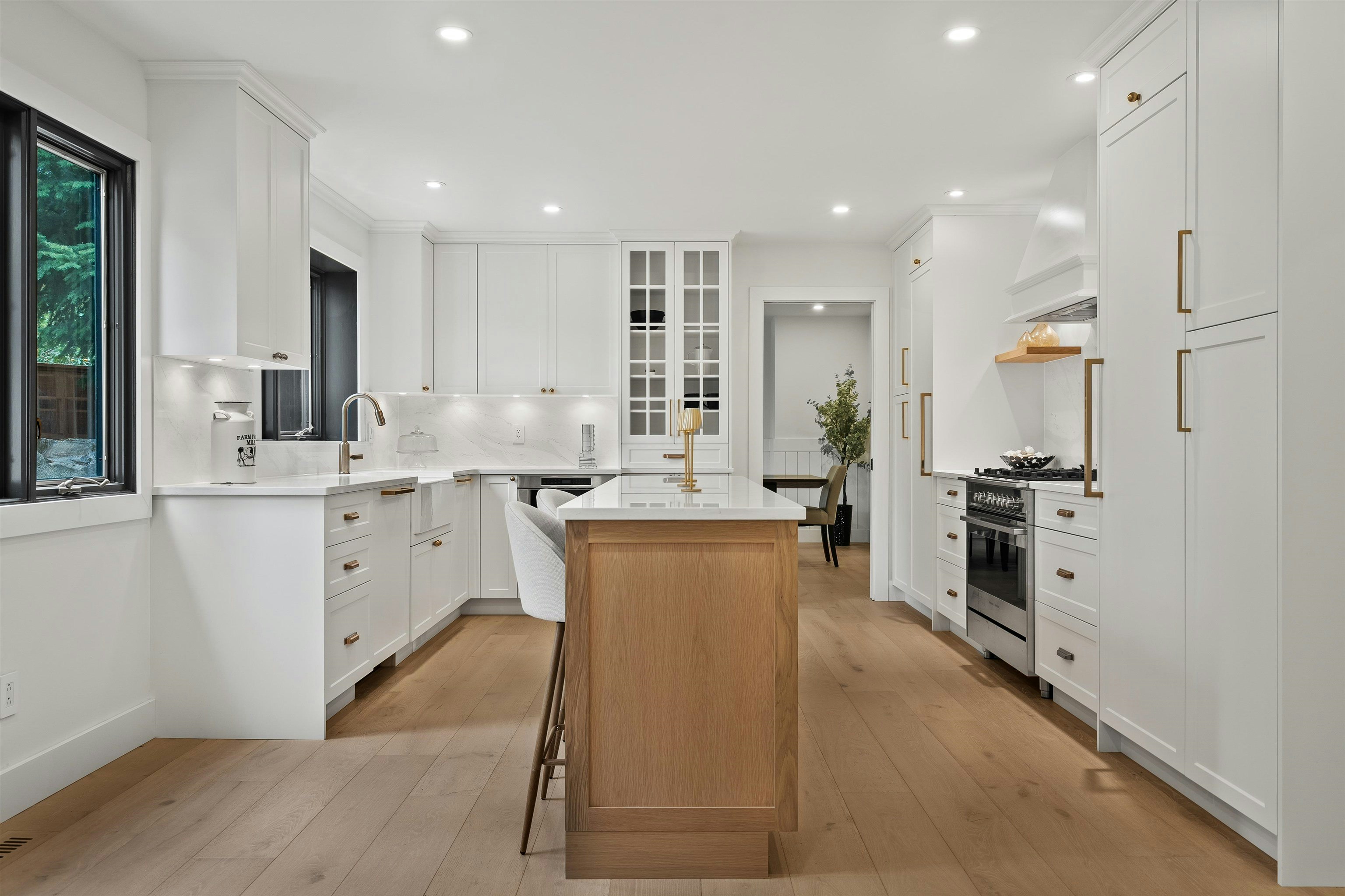 5155 Alderfeild Place, West Vancouver, BC, V7W 2W7 - 14