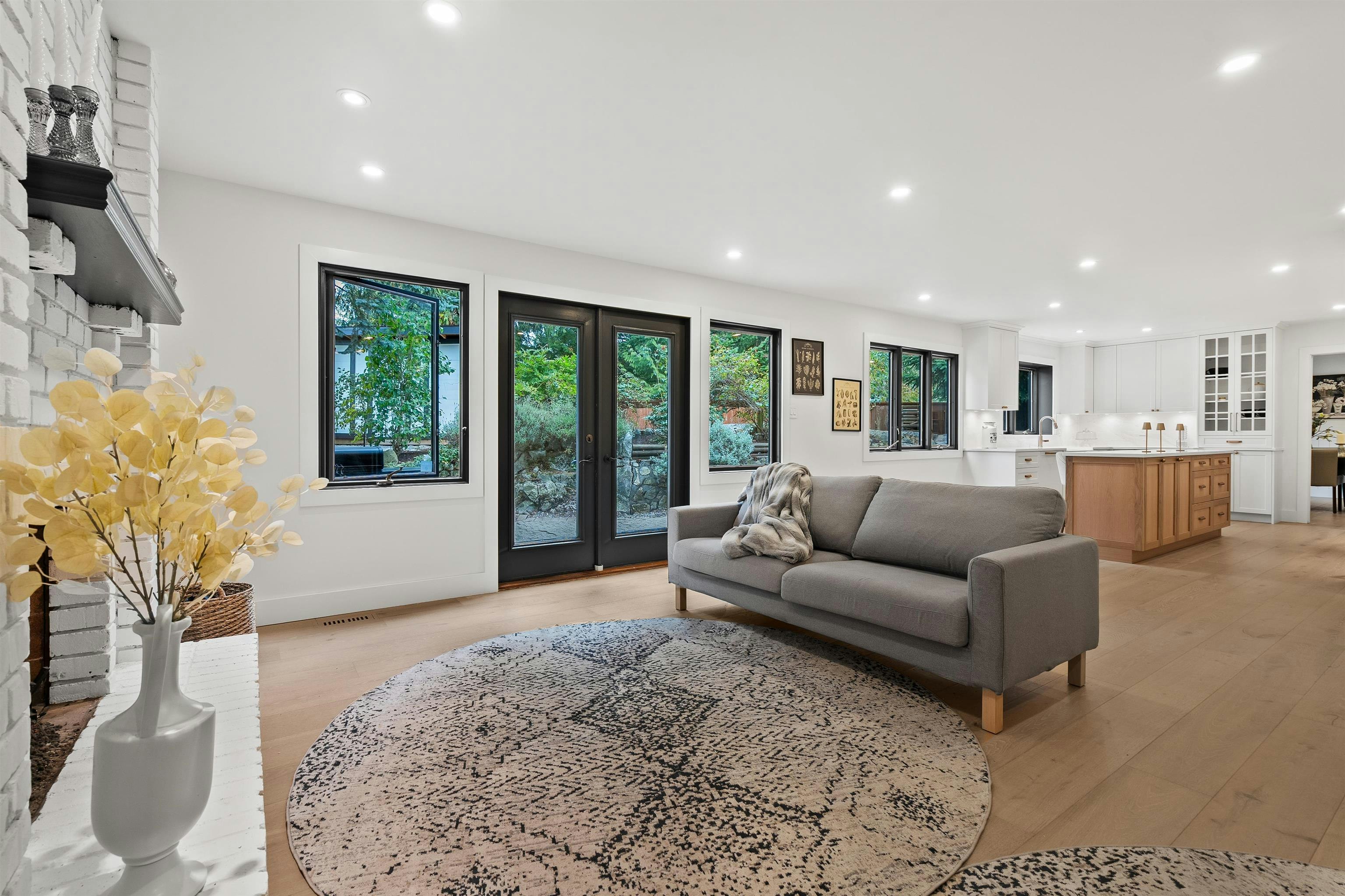 5155 Alderfeild Place, West Vancouver, BC, V7W 2W7 - 11
