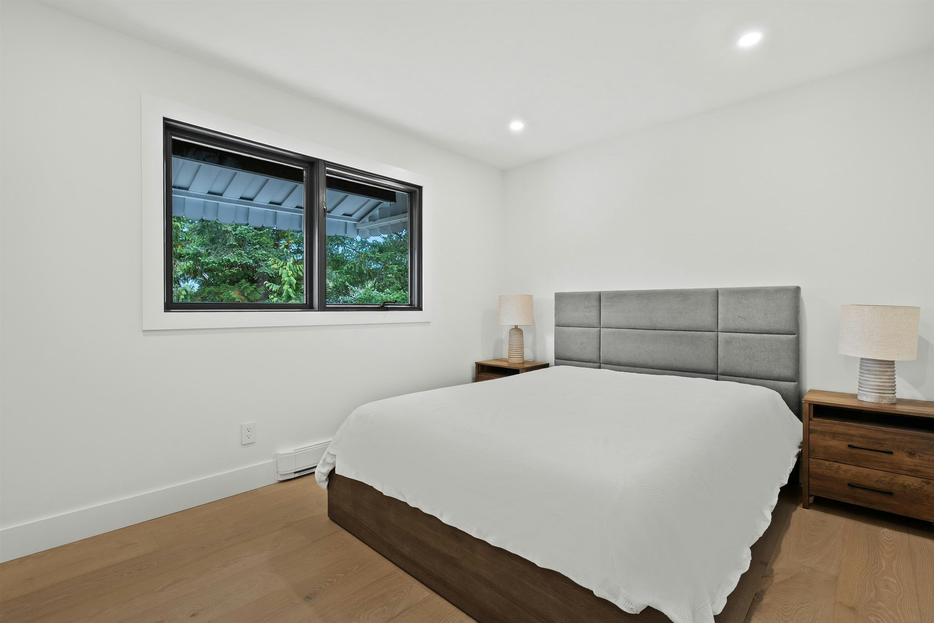 5155 Alderfeild Place, West Vancouver, BC, V7W 2W7 - 28