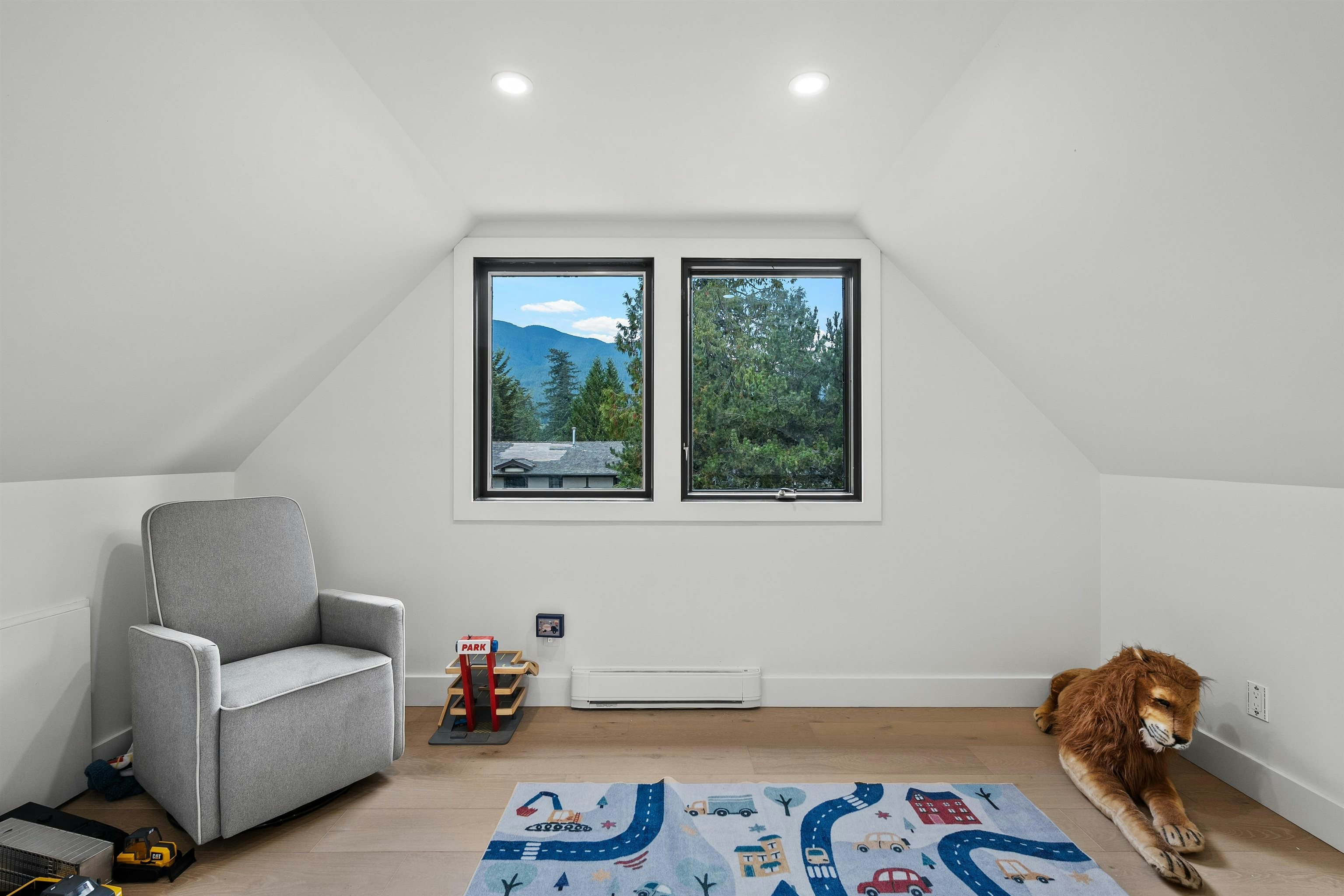 5155 Alderfeild Place, West Vancouver, BC, V7W 2W7 - 32