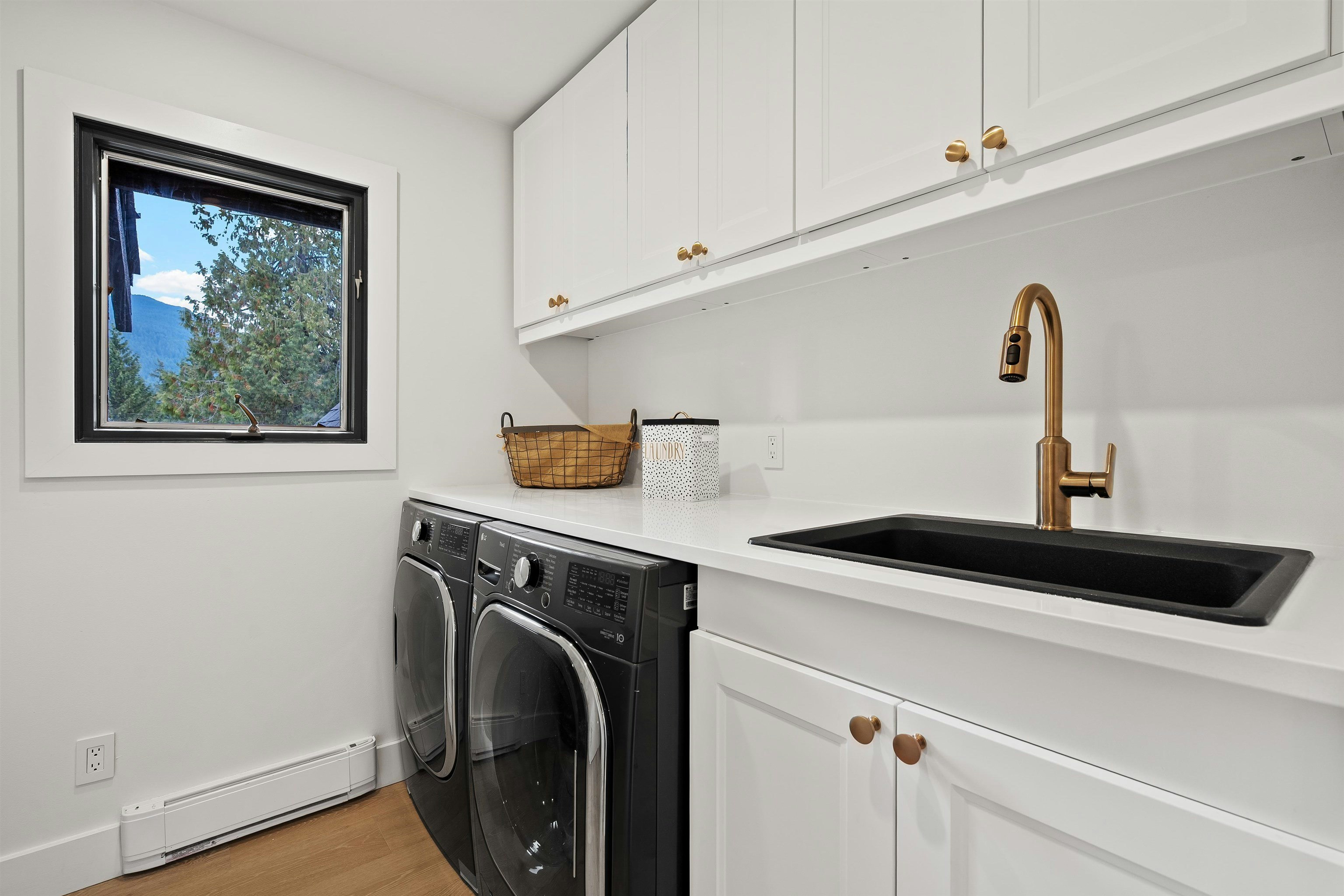 5155 Alderfeild Place, West Vancouver, BC, V7W 2W7 - 33