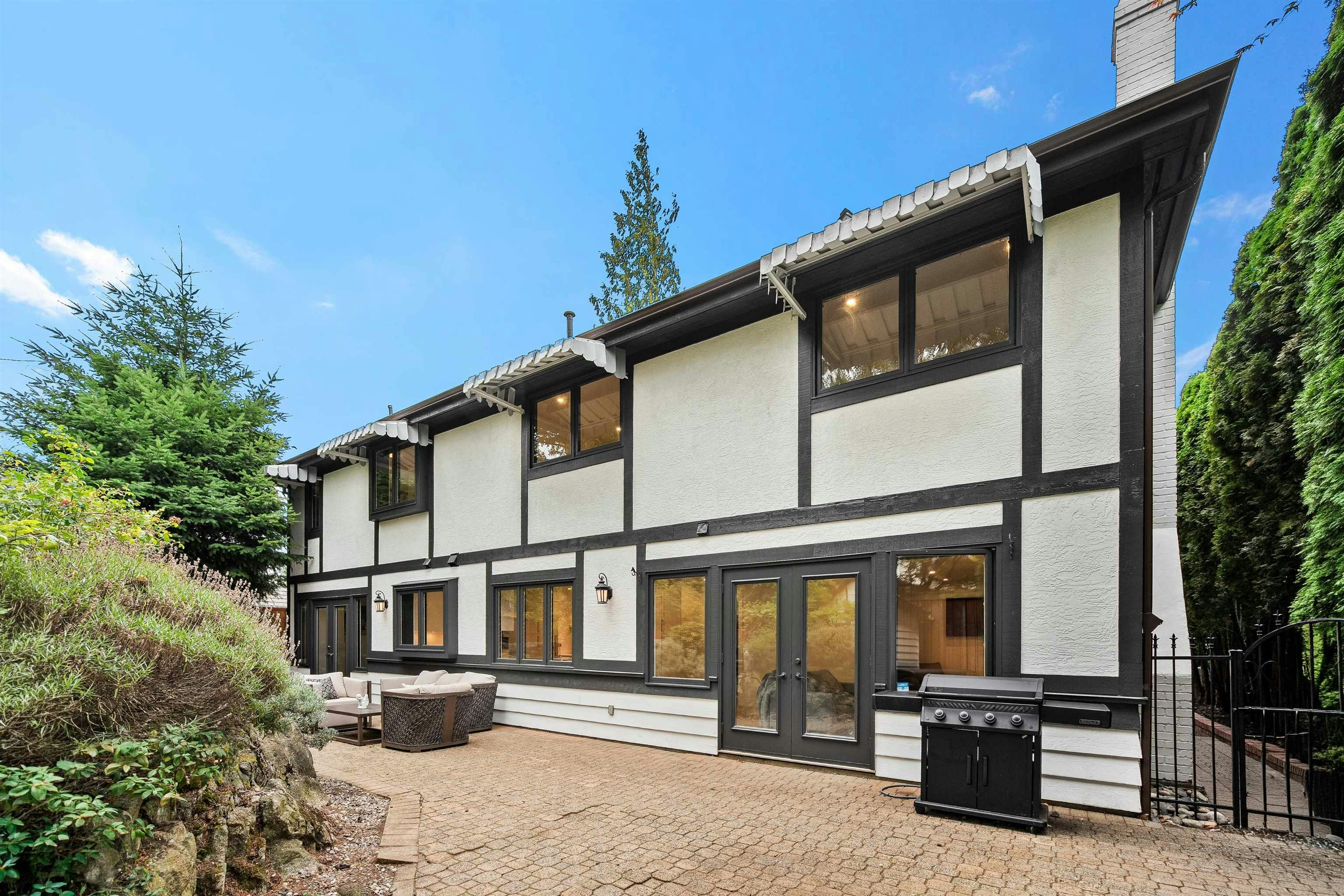 5155 Alderfeild Place, West Vancouver, BC, V7W 2W7 - 34