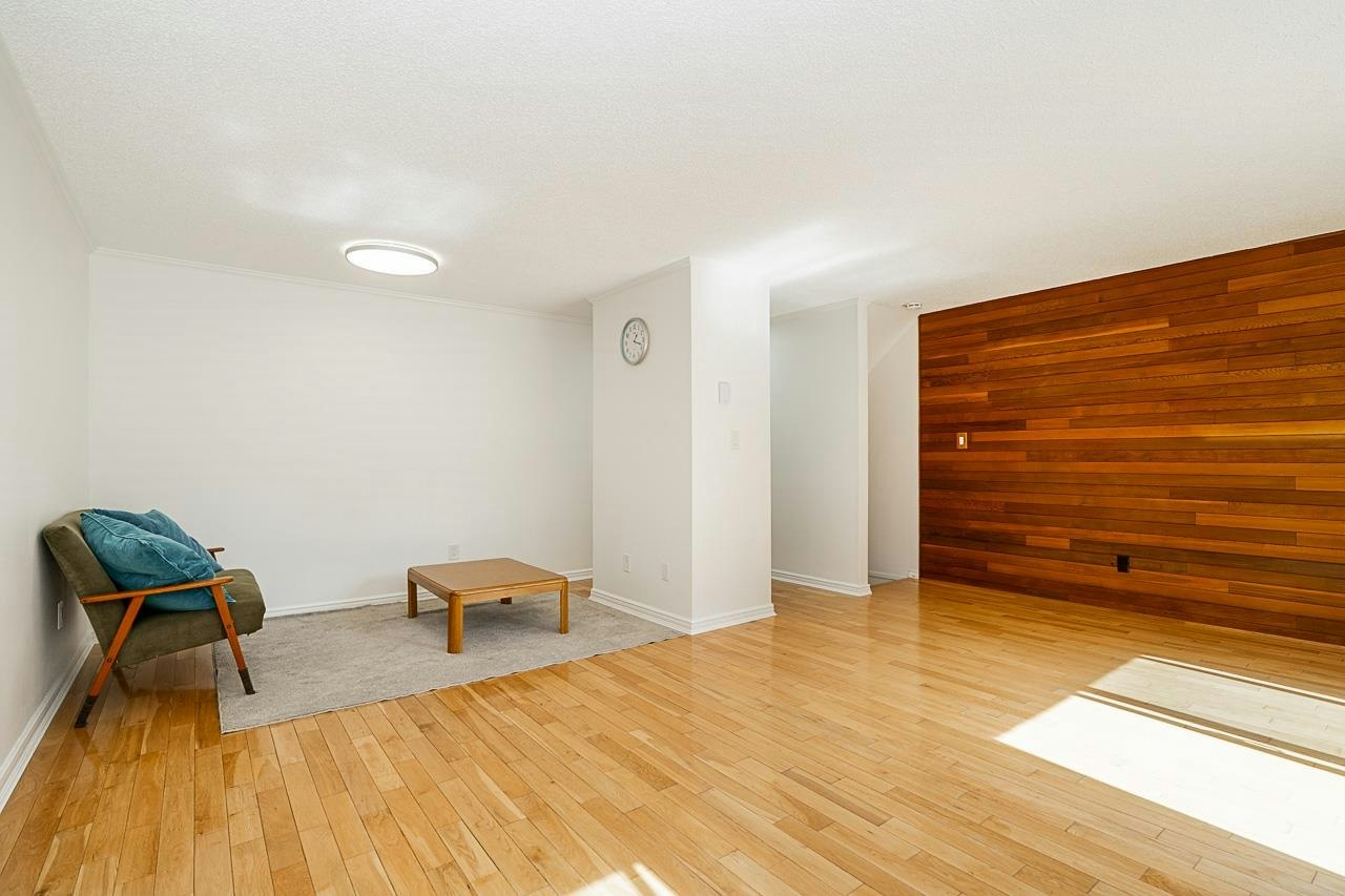 8328 Aspenwood Place, Burnaby, BC, V5A 3V3 - 7