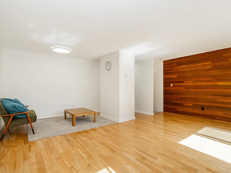 8328 Aspenwood Place, Burnaby, BC, V5A 3V3 - 7