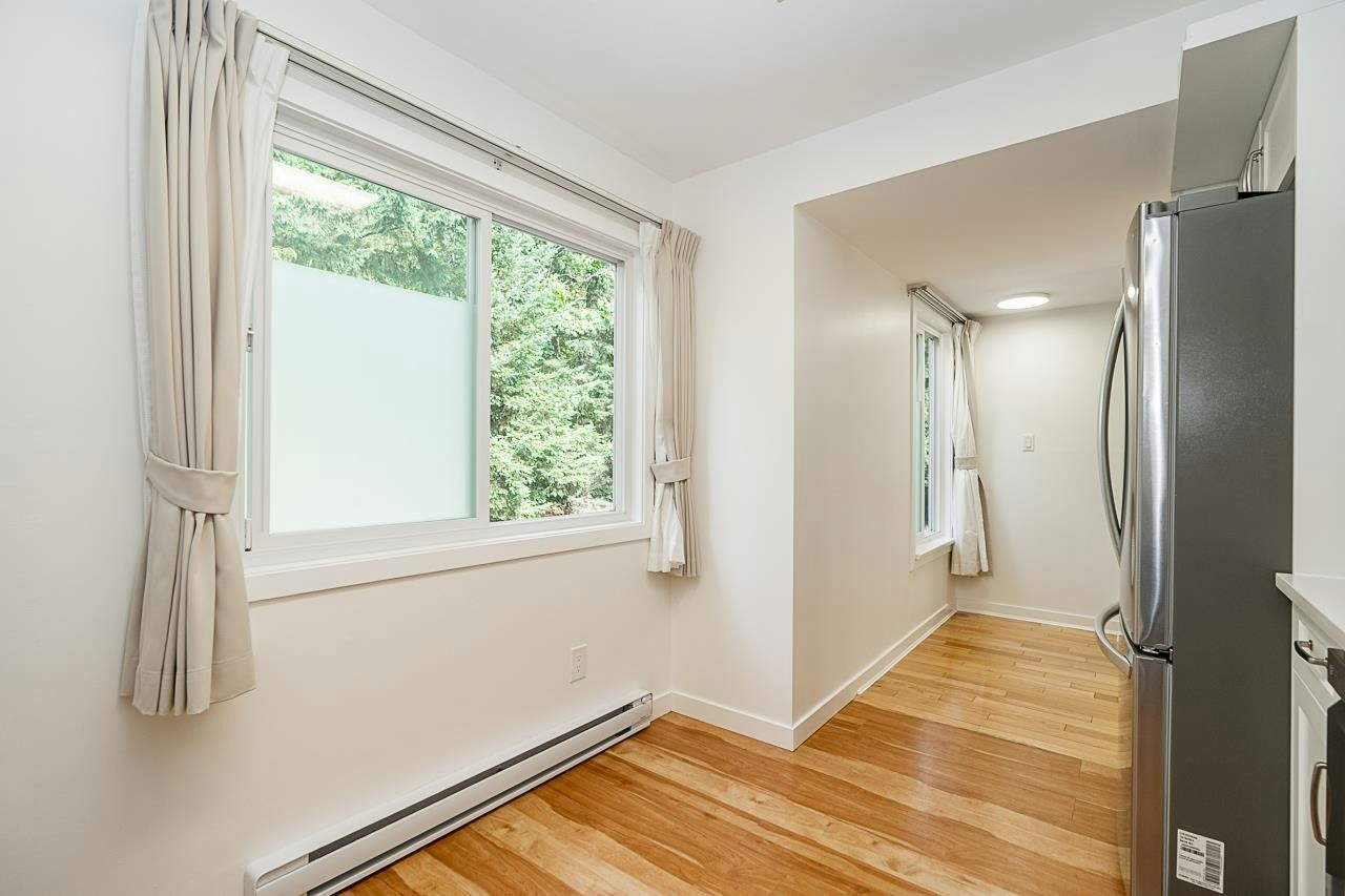 8328 Aspenwood Place, Burnaby, BC, V5A 3V3 - 15
