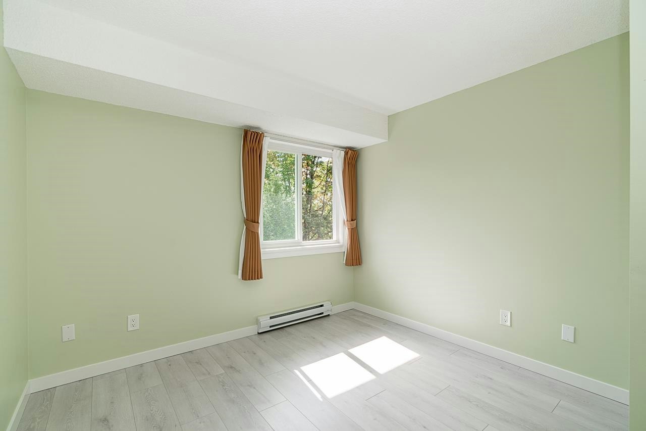 8328 Aspenwood Place, Burnaby, BC, V5A 3V3 - 30
