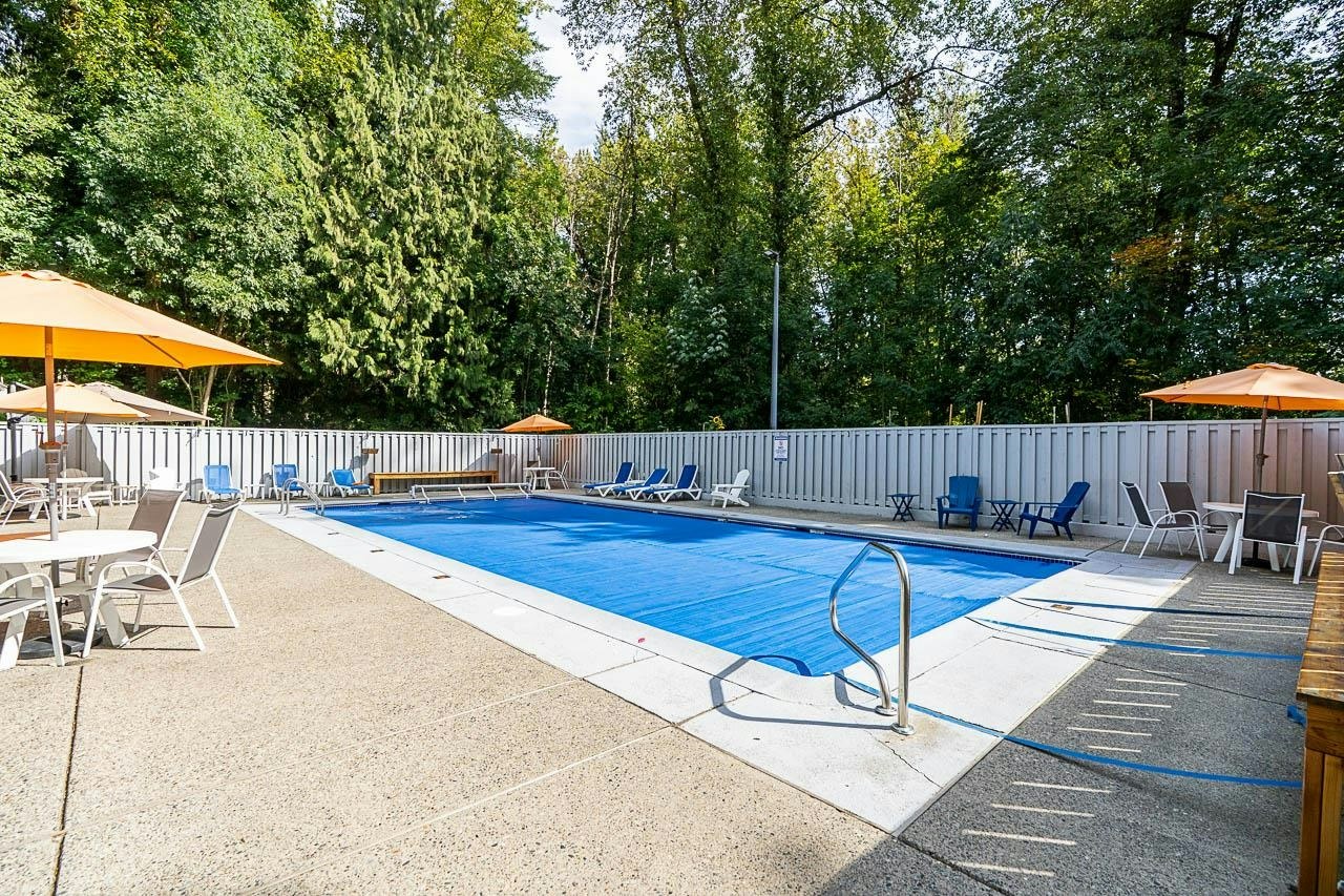 8328 Aspenwood Place, Burnaby, BC, V5A 3V3 - 39