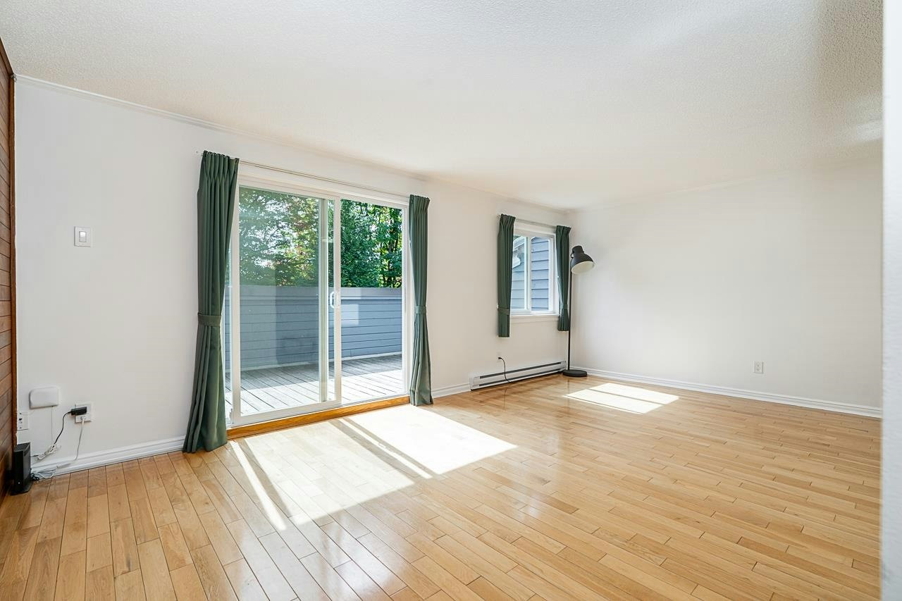 8328 Aspenwood Place, Burnaby, BC, V5A 3V3 - 5