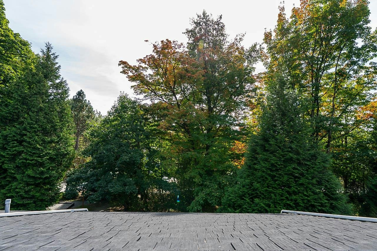 8328 Aspenwood Place, Burnaby, BC, V5A 3V3 - 22