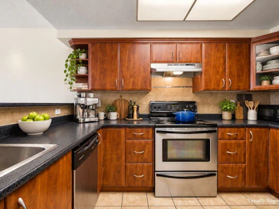 1104-460 Westview Street - 5