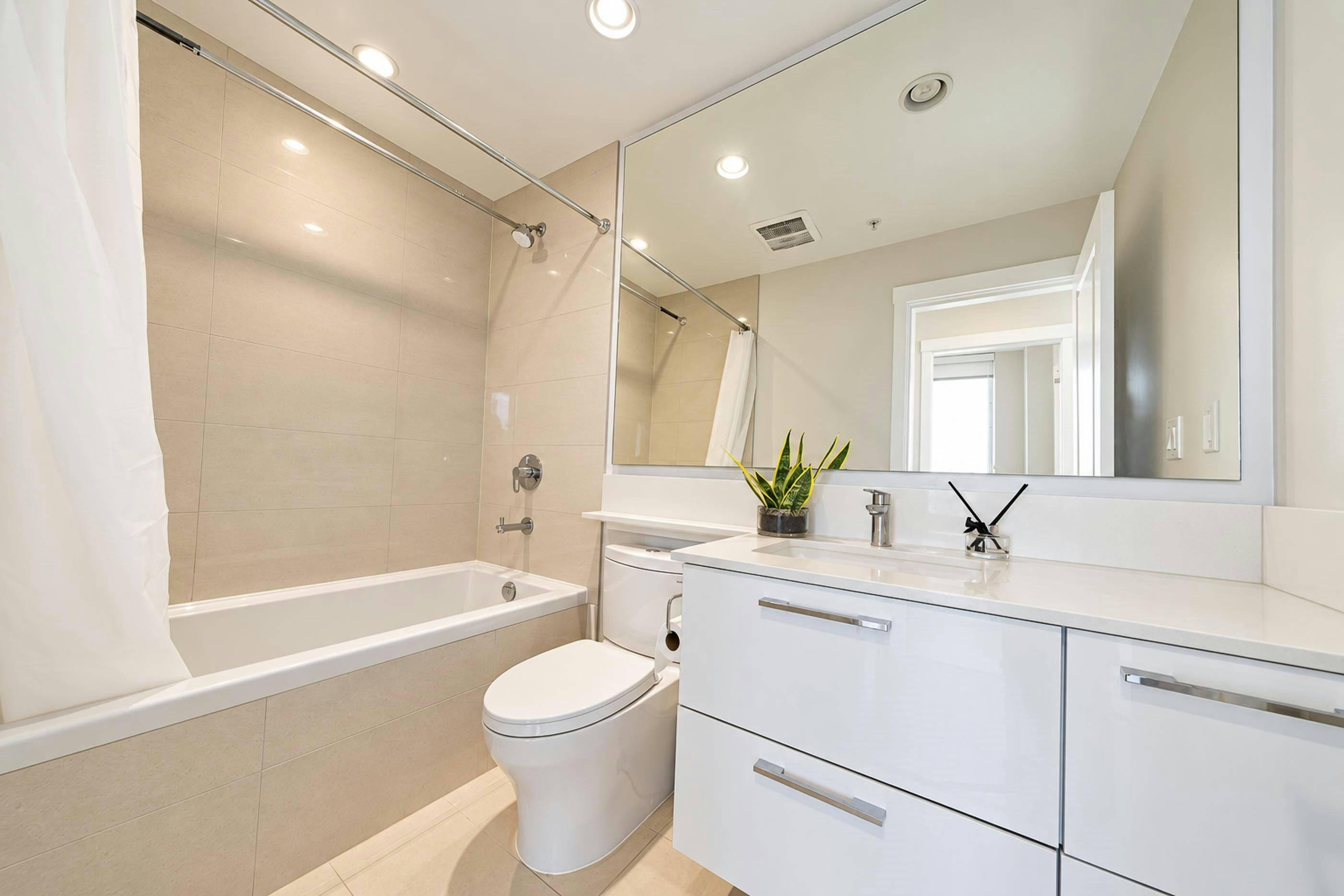 902-3533 Ross Drive, Vancouver, BC, V6S 0L3 - 22