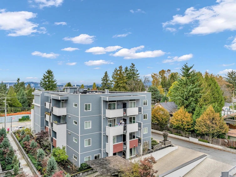 516-10838 Whalley Boulevard, Surrey, BC, V3R 0G8 - 10