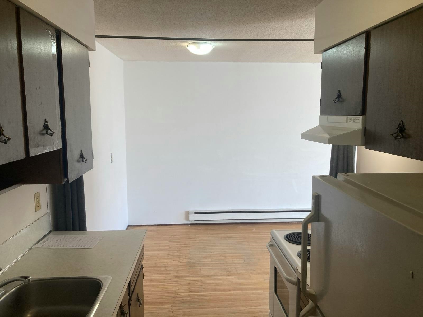 214-3570 E Hastings Street, Vancouver, BC, V5K 2A7 - 6