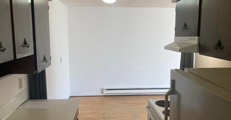 214-3570 E Hastings Street, Vancouver, BC, V5K 2A7 - 6