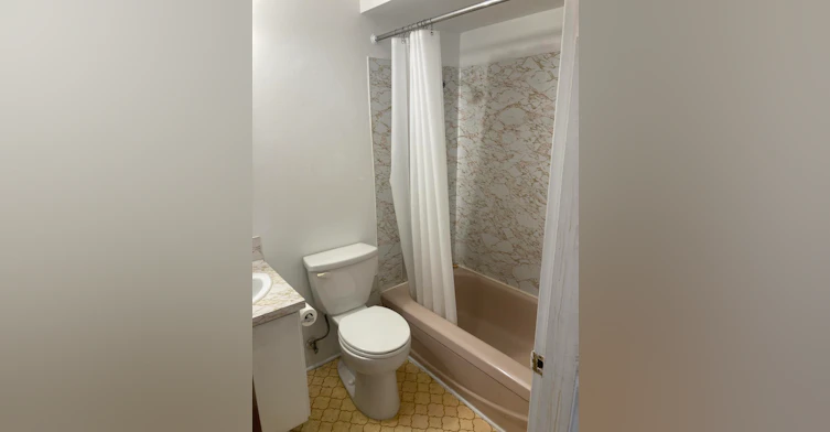 214-3570 E Hastings Street, Vancouver, BC, V5K 2A7 - 11