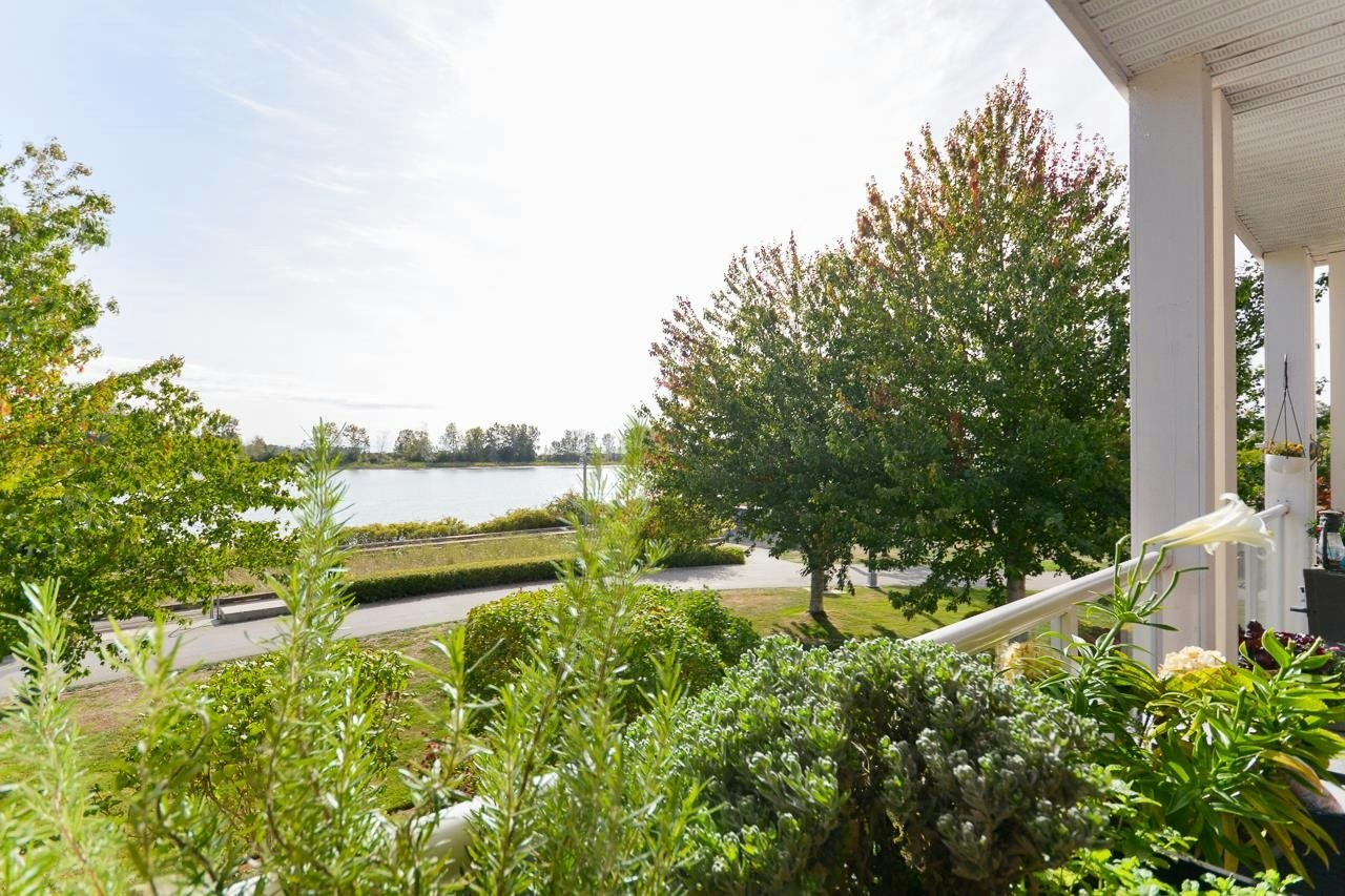 219-4500 Westwater Drive, Richmond, BC, V7E 6S1